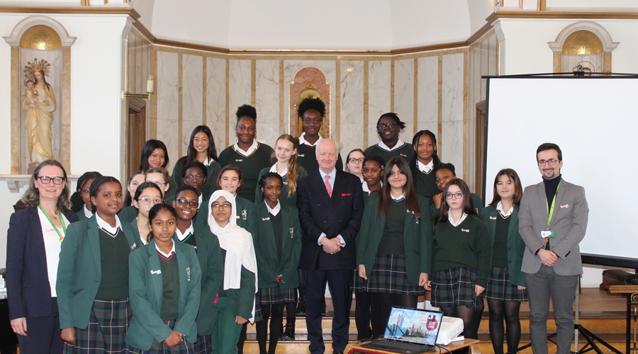 Lord Russell of Liverpool inspires bright starts at La Sainte Union